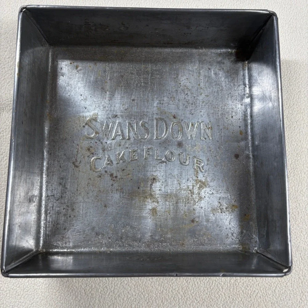 Vintage EKCO 630 Swans Down Cake Flour Square‎ Baking Pan Metal Tin 8 Inch